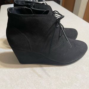 Wedge ankle booties